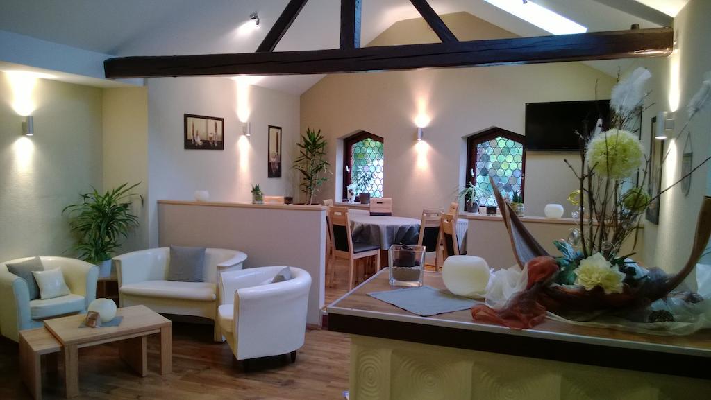 Landhotel Vierjahreszeiten Bad Konigshofen im Grabfeld Luaran gambar